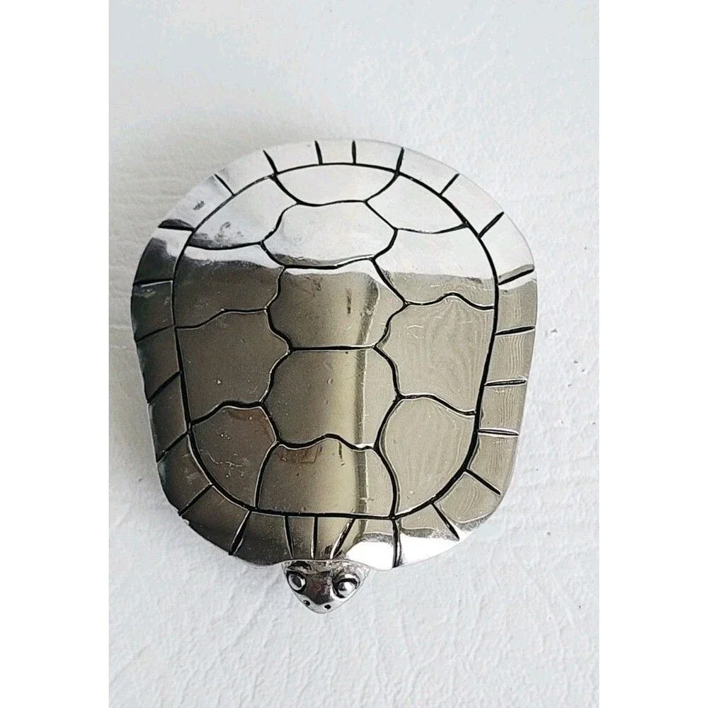 Vintage Silver Tone Turtle Metal Belt Buckle